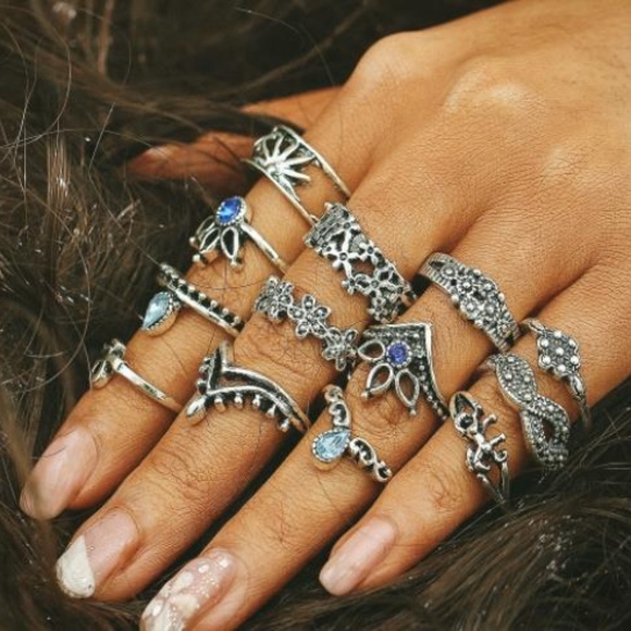 NEW 13pc multi styles ring set - Picture 2 of 8